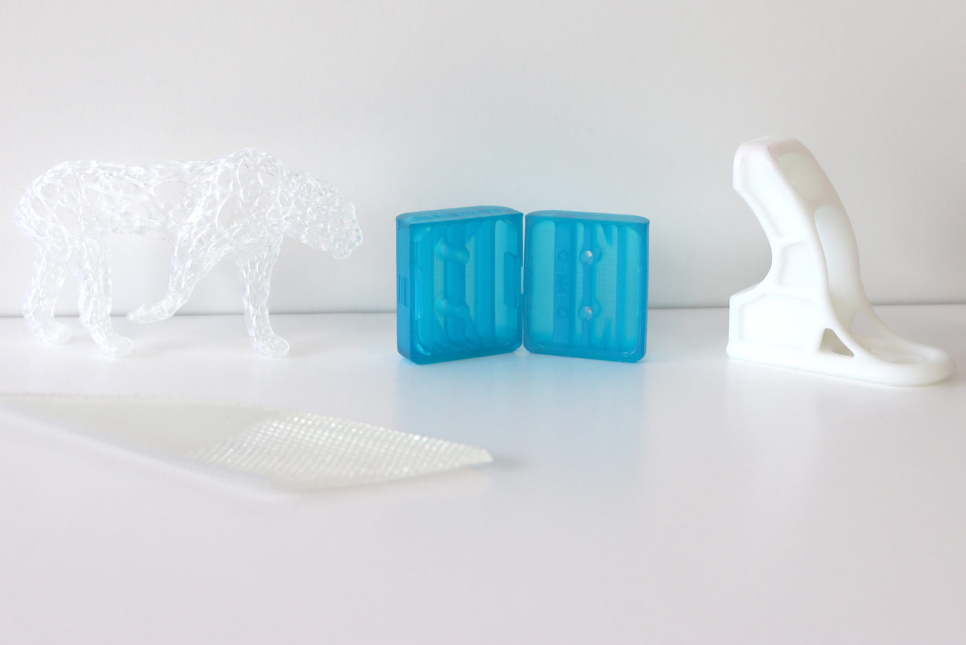 cropped-FORM-LAB-1.jpg
